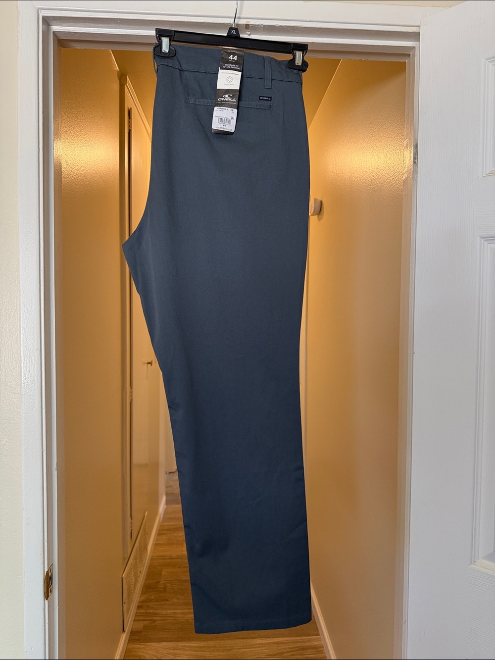 O’Neill Men's Grey  Straight-Leg Pants - size 44